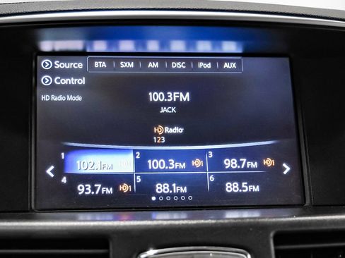 Used 2019 INFINITI Q70 L 3.7 RWD image 28