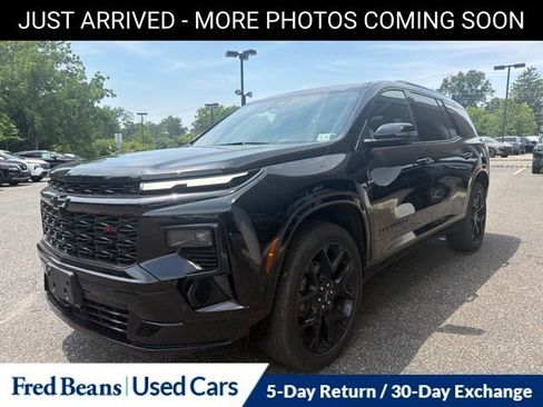 Used 2024 Chevrolet Traverse RS AWD/4WD image 3