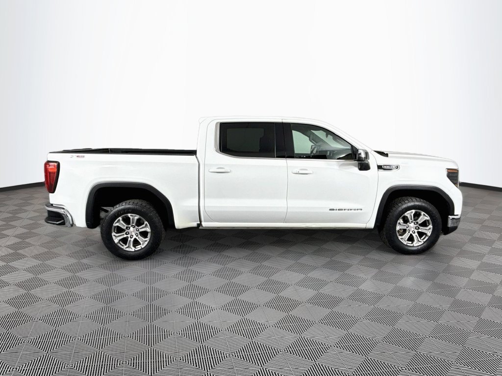 Used 2023 GMC Sierra 1500 SLE AWD/4WD image 8