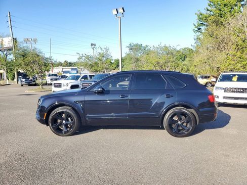 Used 2019 Bentley Bentayga AWD/4WD image 2
