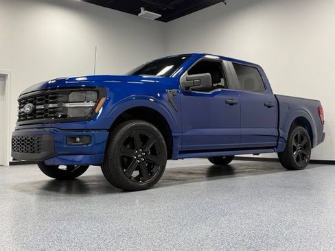 Used 2026 Ford F150 STX w/ F-150 LOBO Package AWD/4WD image 4