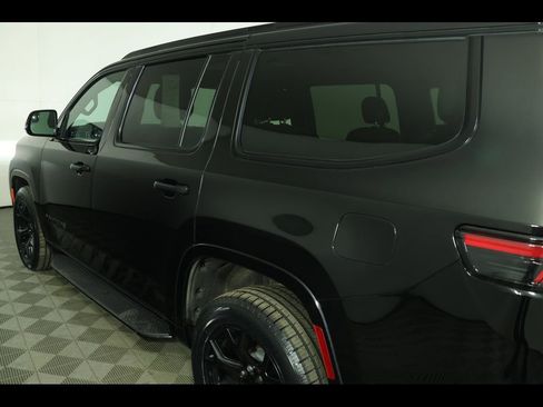 Used 2023 Jeep Wagoneer Series II image 20