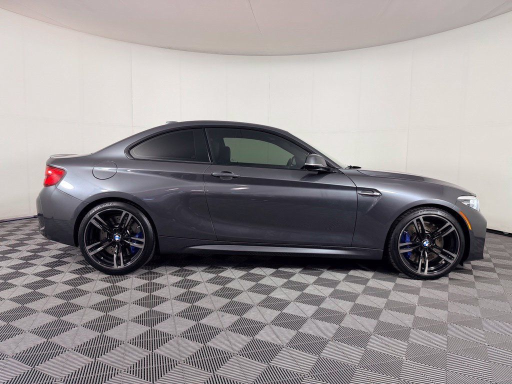 Used 2018 BMW M2 RWD image 5