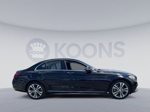 Used 2017 Mercedes-Benz C 300 4MATIC Sedan image 17