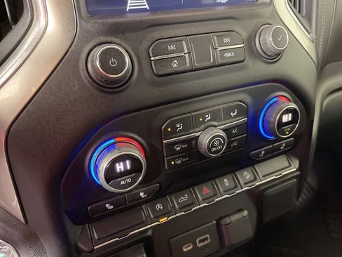 Used 2022 Chevrolet Silverado 1500 RST image 31