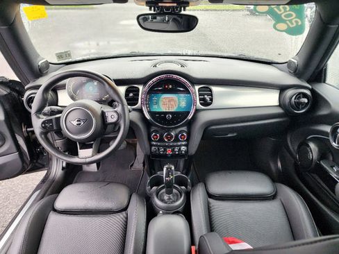 Used 2022 MINI Cooper S w/ Premium Package image 2