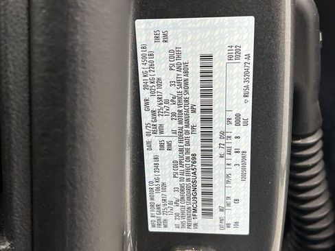 Used 2025 Ford Escape Active image 32