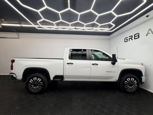 Used 2021 Chevrolet Silverado 2500 W/T w/ WT Convenience Package AWD/4WD image 9