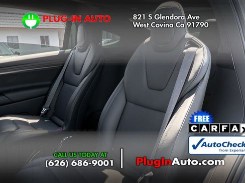 Used 2024 Tesla Model X image 11