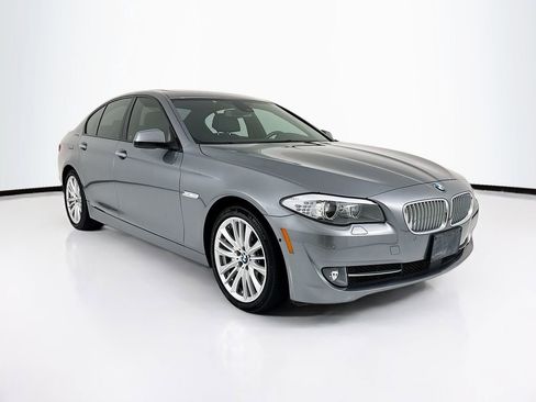 Used 2012 BMW 550i Sedan image 7