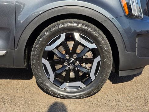 Used 2023 Kia Telluride EX AWD/4WD image 8
