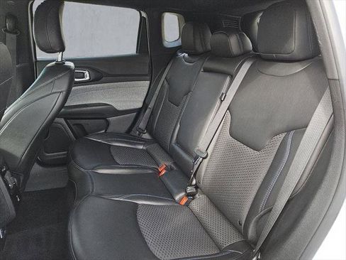 Certified 2023 Jeep Compass Latitude w/ Convenience Group image 13