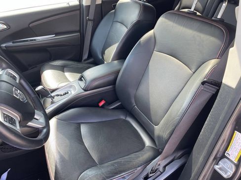 Used 2019 Dodge Journey GT w/ Nav & Sun Group AWD/4WD image 13