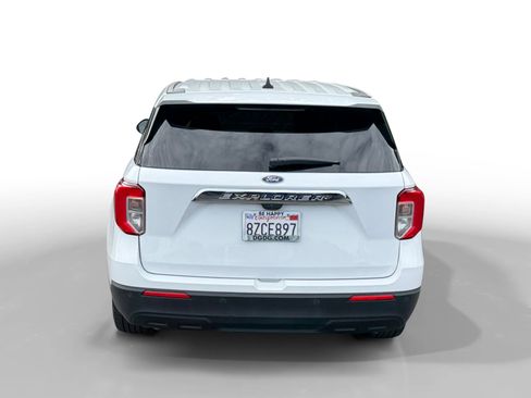 Certified 2021 Ford Explorer 2WD image 4