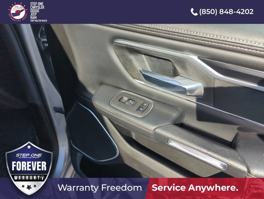 Used 2022 RAM 1500 Laramie w/ Sport Appearance Package AWD/4WD image 32