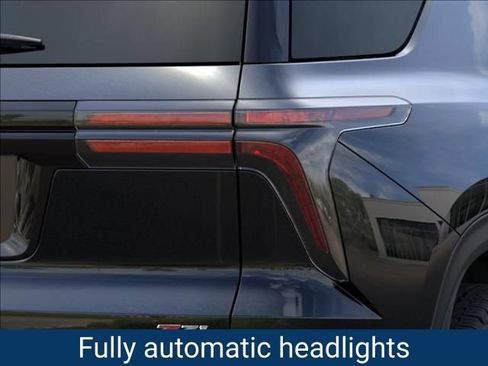 New 2027 Chevrolet Traverse Z71 w/ Enhanced Driving Package AWD/4WD image 12