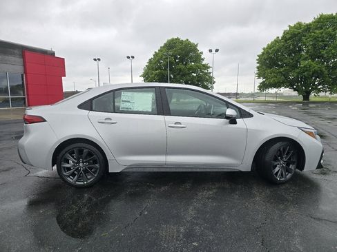 New 2026 Toyota Corolla XSE FWD image 17