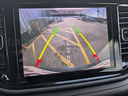 Used 2024 Dodge Durango GT image 21