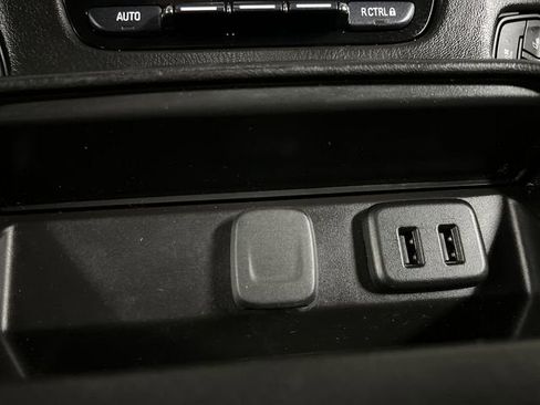 Certified 2019 GMC Yukon Denali w/ Denali Ultimate Package image 36