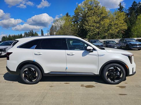 New 2026 Kia Sorento EX AWD/4WD image 4