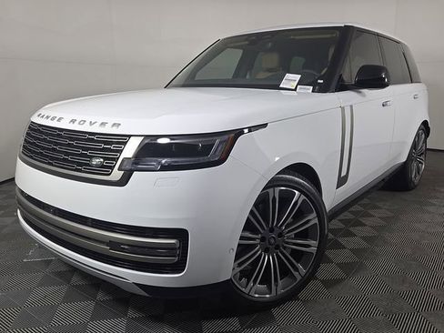 New 2026 Land Rover Range Rover SE image 1