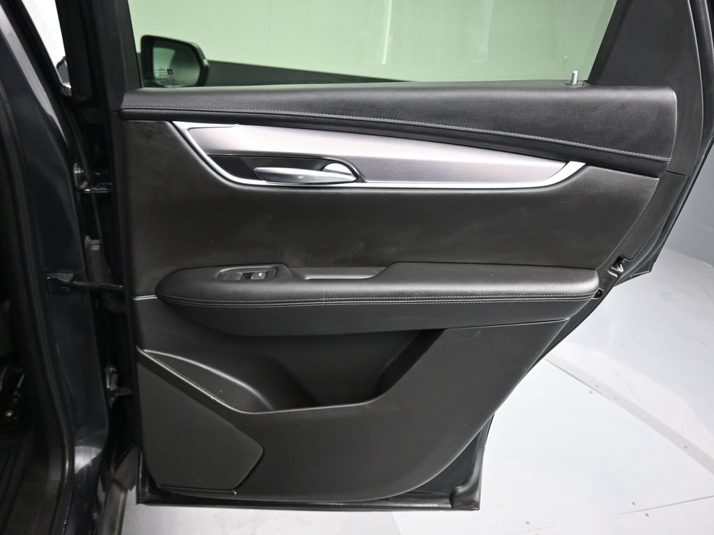 Used 2020 Cadillac XT5 Luxury FWD image 34