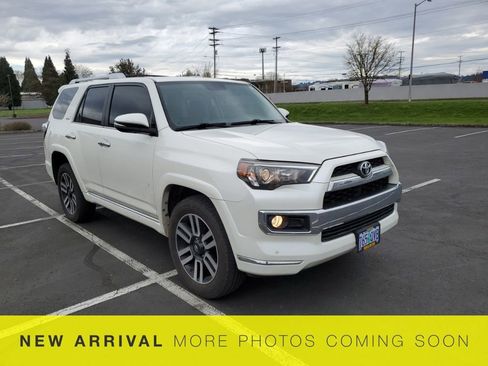 Used 2018 Toyota 4Runner Limited image 2