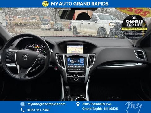 Used 2020 Acura TLX 2.4L Technology Pkg image 12