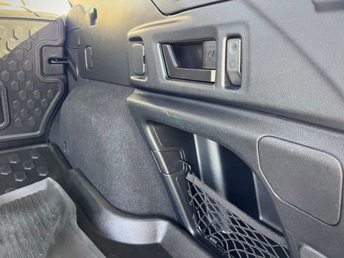 Used 2021 Subaru Crosstrek 2.0i Premium w/ Popular Package #3 image 26