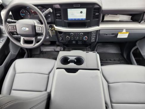 New 2026 Ford F550 4x4 Supercab Super Duty image 11