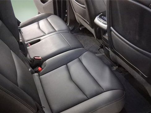 Used 2022 Cadillac XT6 Luxury image 15