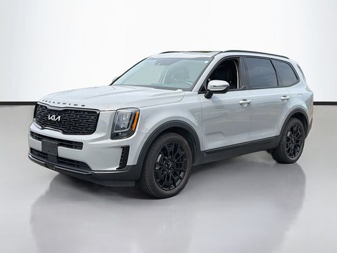 Used 2022 Kia Telluride EX w/ EX Premium Package AWD/4WD image 2