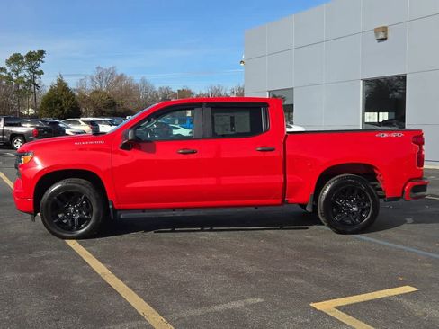 Used 2022 Chevrolet Silverado 1500 Custom image 6