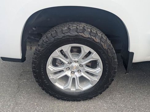 Certified 2024 Chevrolet Silverado 1500 LTZ AWD/4WD image 11