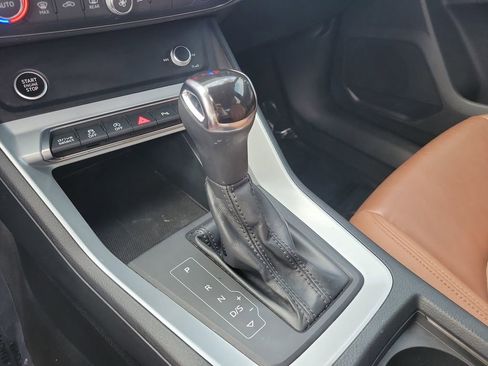 Used 2021 Audi Q3 2.0T Premium w/ Convenience Package image 25