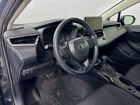 Used 2024 Toyota Corolla LE FWD image 9