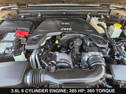Used 2020 Jeep Gladiator Overland AWD/4WD image 37