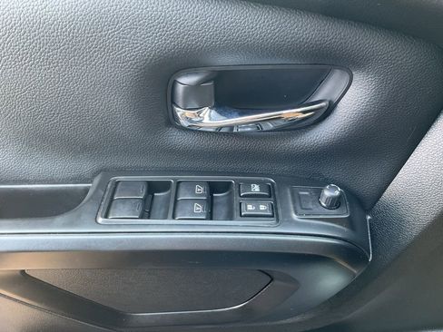 Used 2024 Nissan Titan PRO-4X w/ Off Road Protection Package image 11