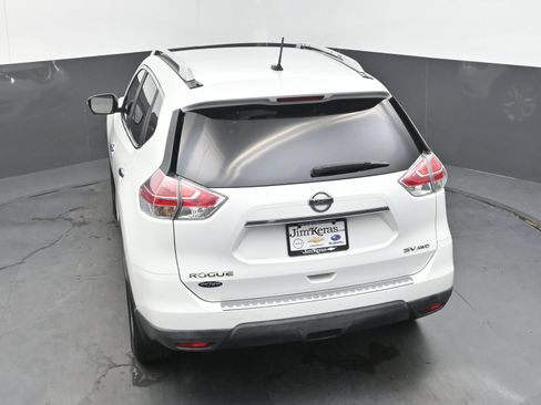 Used 2016 Nissan Rogue SV w/ SV Premium Package AWD/4WD image 36