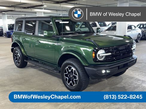 Used 2023 Ford Bronco Outer Banks AWD/4WD image 1