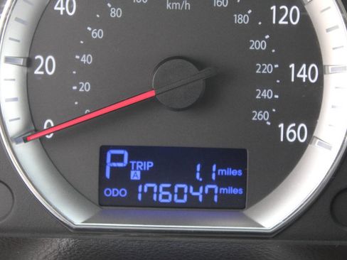Used 2010 Hyundai Sonata GLS FWD image 21