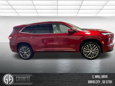 New 2026 Buick Enclave Avenir image 6
