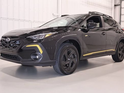 Used 2024 Subaru Crosstrek 2.5i Sport AWD/4WD image 5