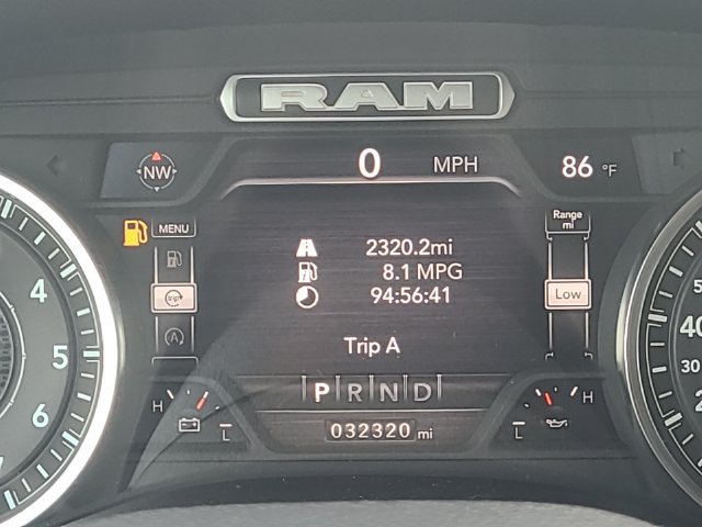 Used 2023 RAM 1500 Laramie AWD/4WD image 16