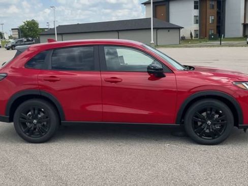 New 2027 Honda HR-V Sport image 2