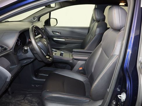 Used 2022 Toyota Sienna XSE image 15