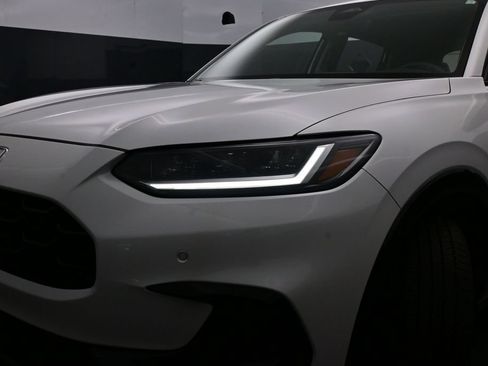 Used 2025 Honda HR-V EX-L image 39
