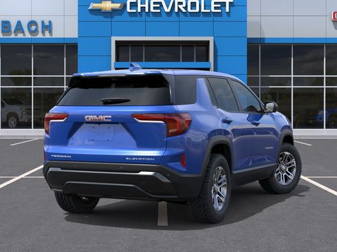 New 2026 GMC Terrain Elevation w/ Technology Package II FWD image 4