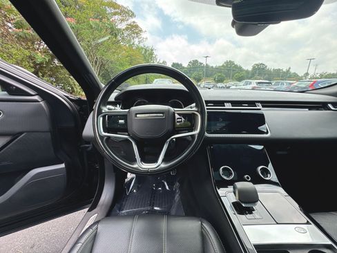 Used 2022 Land Rover Range Rover Velar R-Dynamic S AWD/4WD image 11