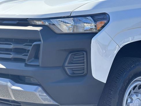 Used 2024 Chevrolet Colorado W/T w/ Safety Package image 6